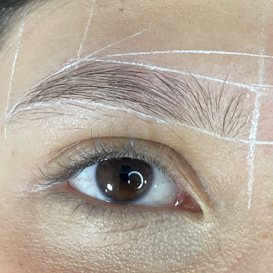 Perfilado de cejas pereira