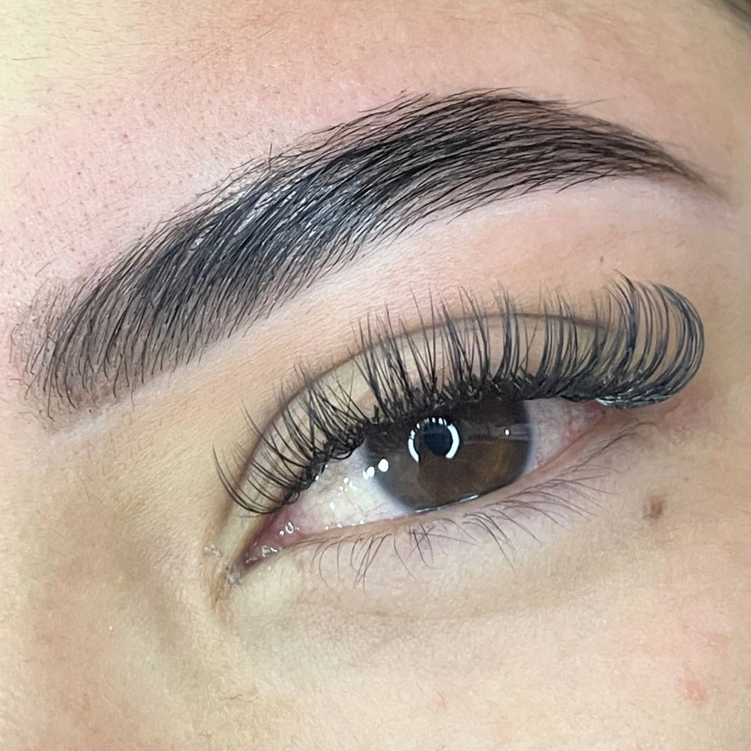Cejas laminadas en Pereira