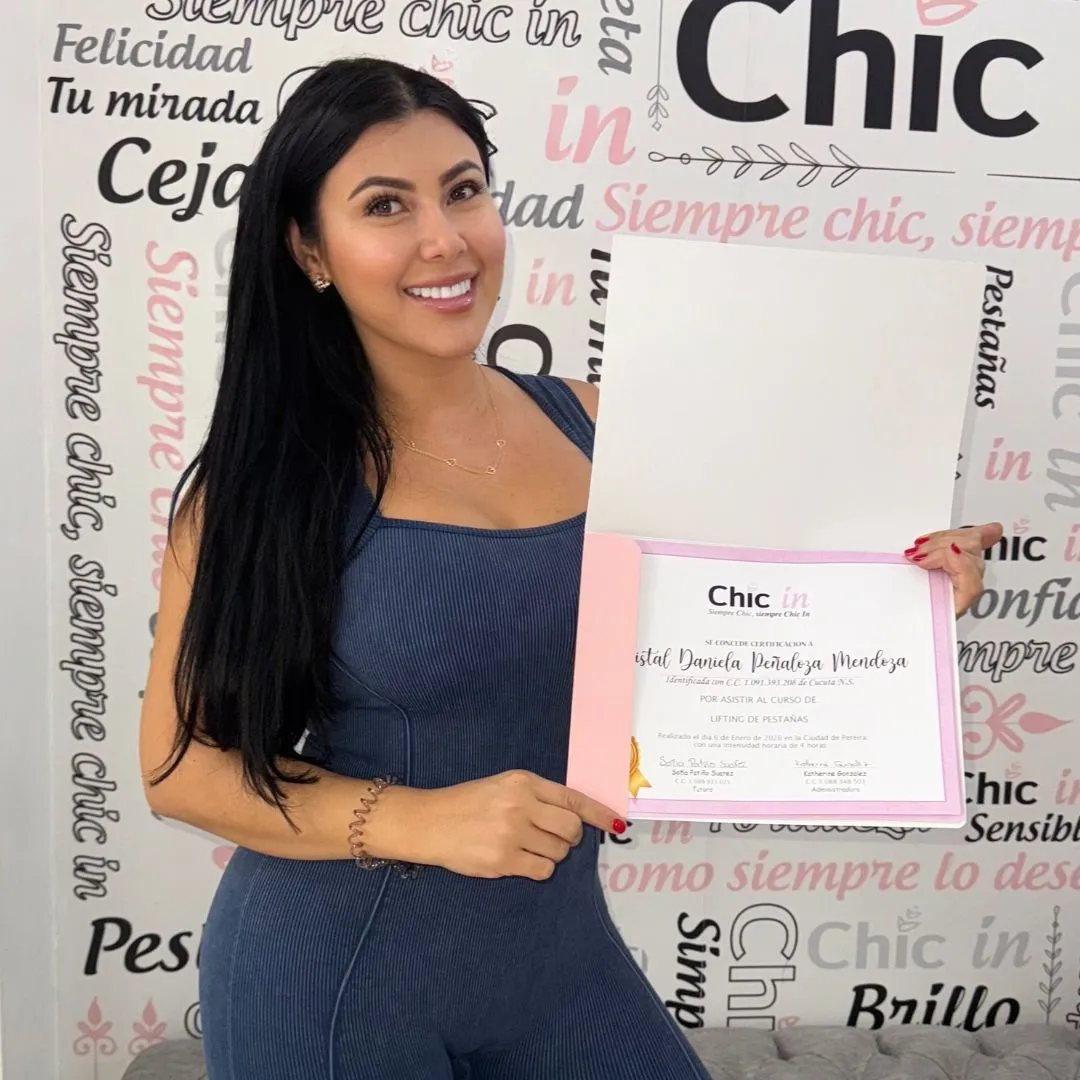 Curso de diseño de cejas con henna y laminado en pereira Curso de laminado de cejas en Pereira